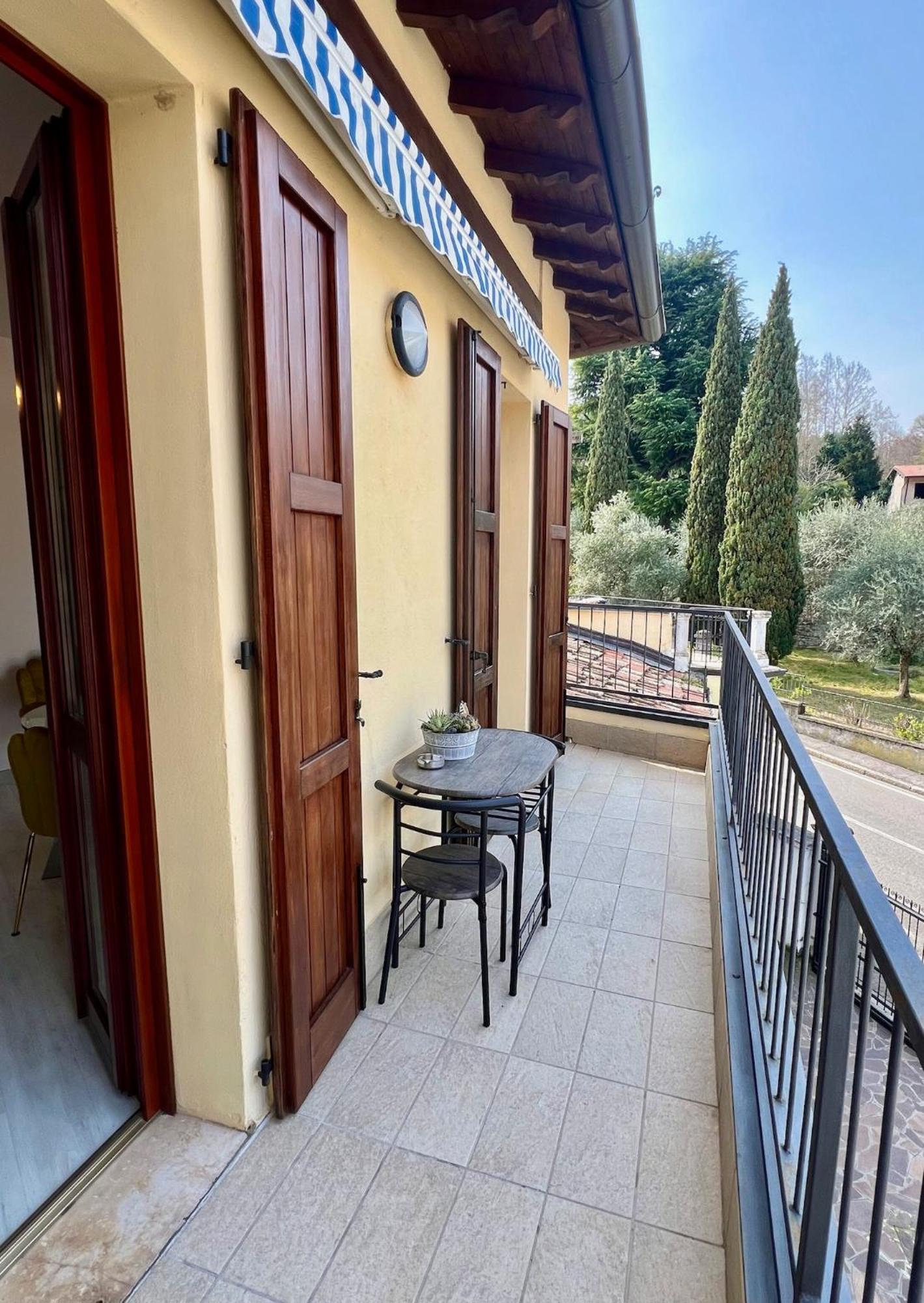 Appartamento Al Castello Паденге-суль-Гарда Екстер'єр фото